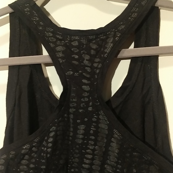 Aventura Workout Tank - Picture 4 of 5